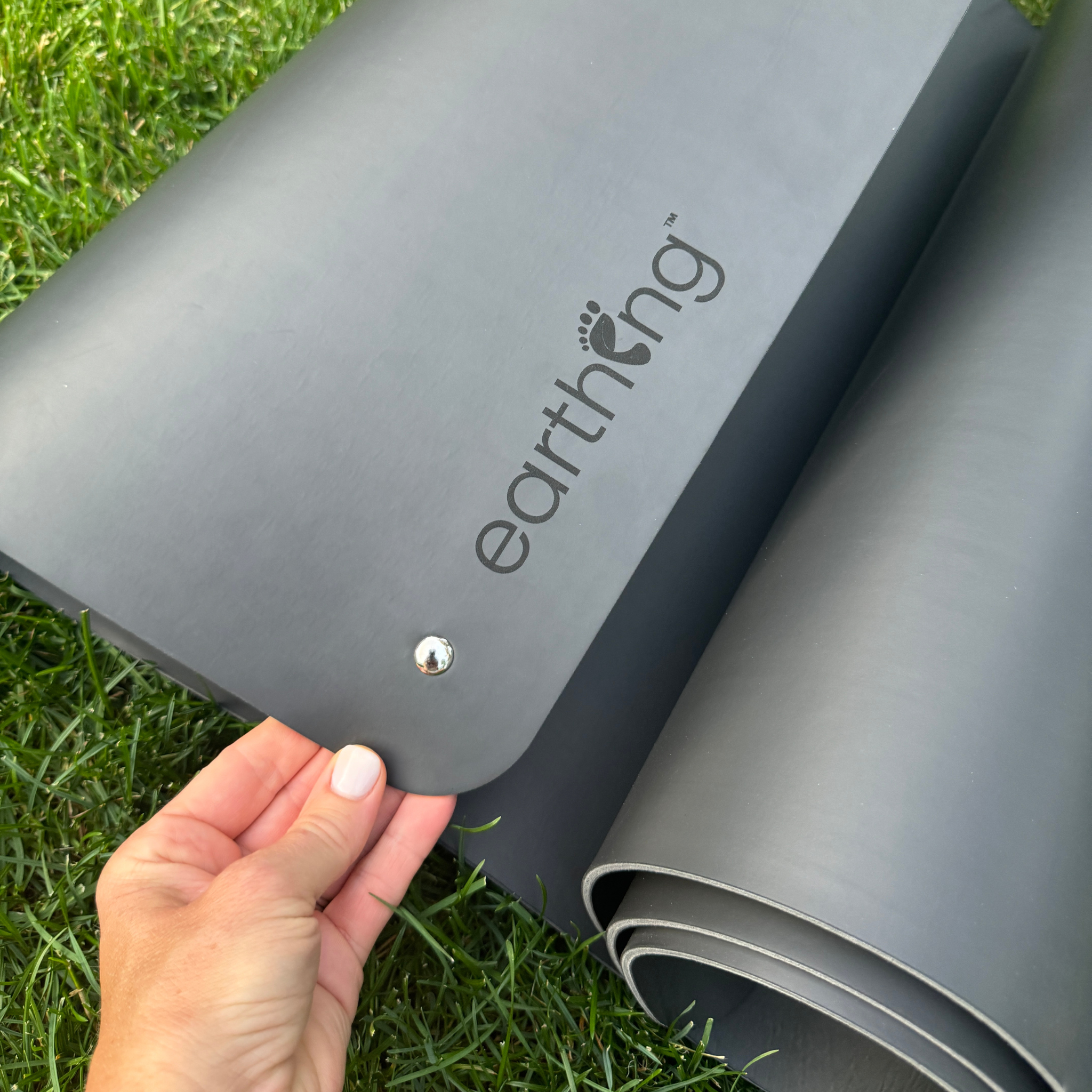 Touching The Earthing Double Sided Grounded Yoga Mat.Png
